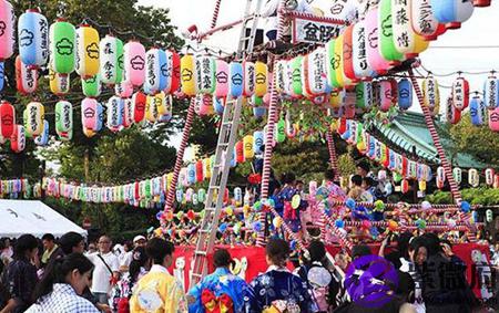 2020年中元节可以去墓地扫墓吗,中元节拜拜用什么颜色的香？(图文)